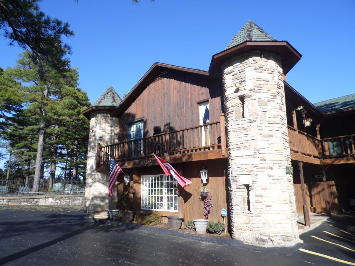Country Mountain Inn Eureka Springs Exterior foto
